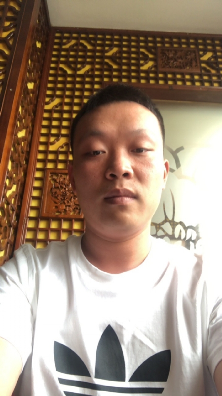 唐子龙的第一张照片--金华相亲服务中心