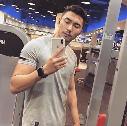 Larryyy的第一张照片--金华相亲服务中心