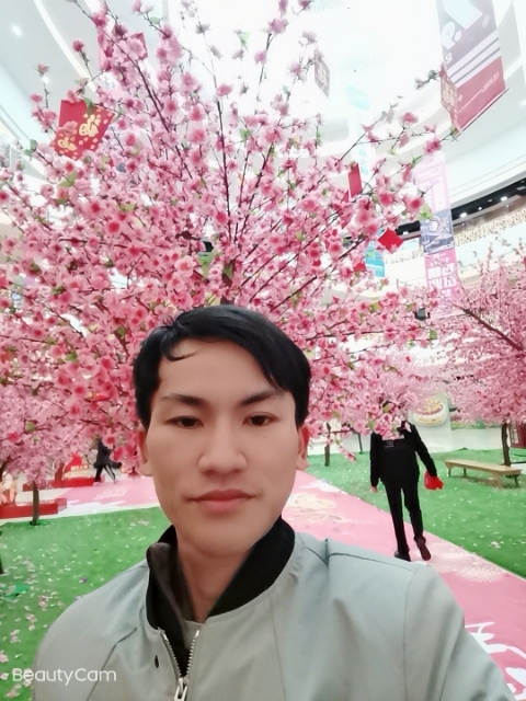 单身一人的第二张照片--金华相亲服务中心