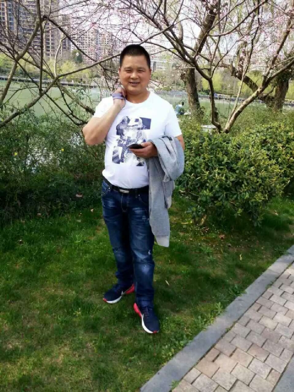 纯爷们的第一张照片--金华相亲服务中心