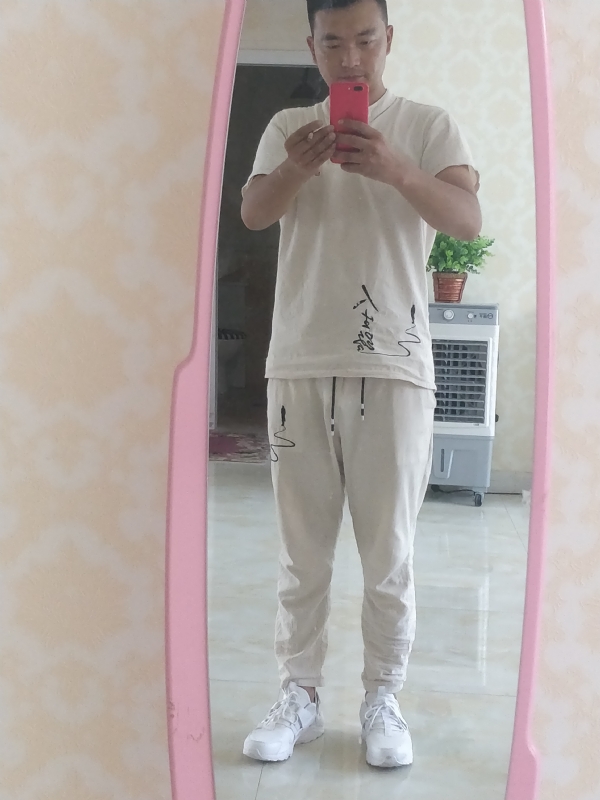 一天一根烟的第二张照片--金华相亲服务中心