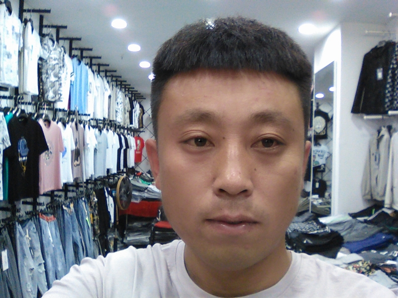 冰冷的心的第二张照片--金华相亲服务中心