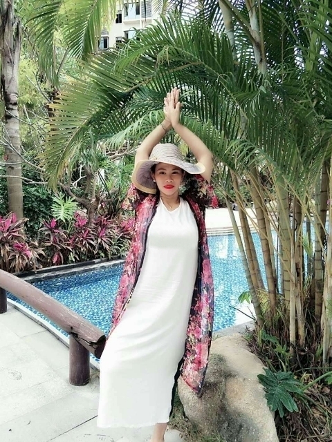 李梅的第四张照片--金华相亲服务中心