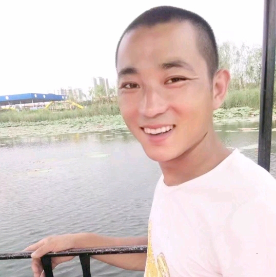 为你等候的第二张照片--金华相亲服务中心