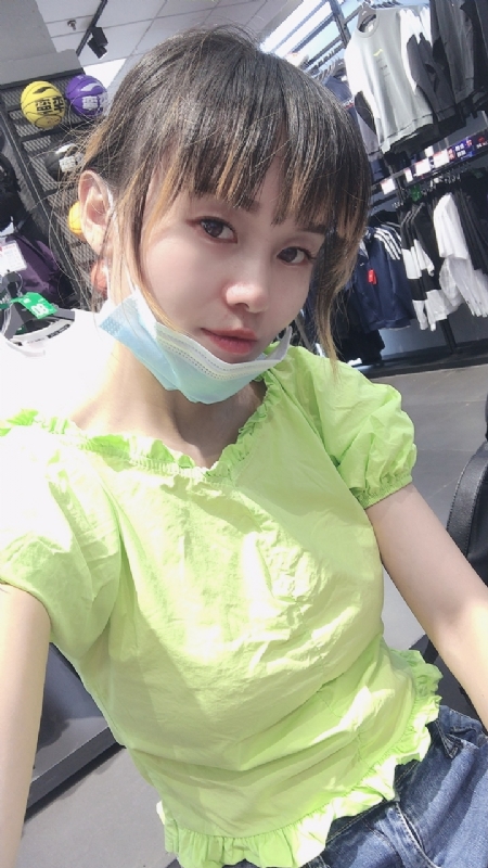 婀娜袅袅的第一张照片--金华相亲服务中心