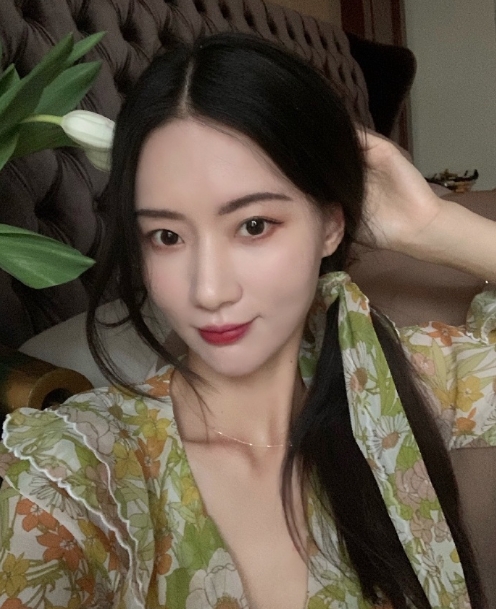 倾城的第一张照片--金华相亲服务中心