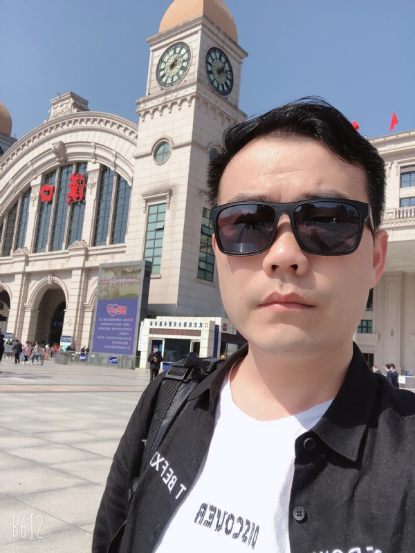 楚河畔的第一张照片--金华相亲服务中心