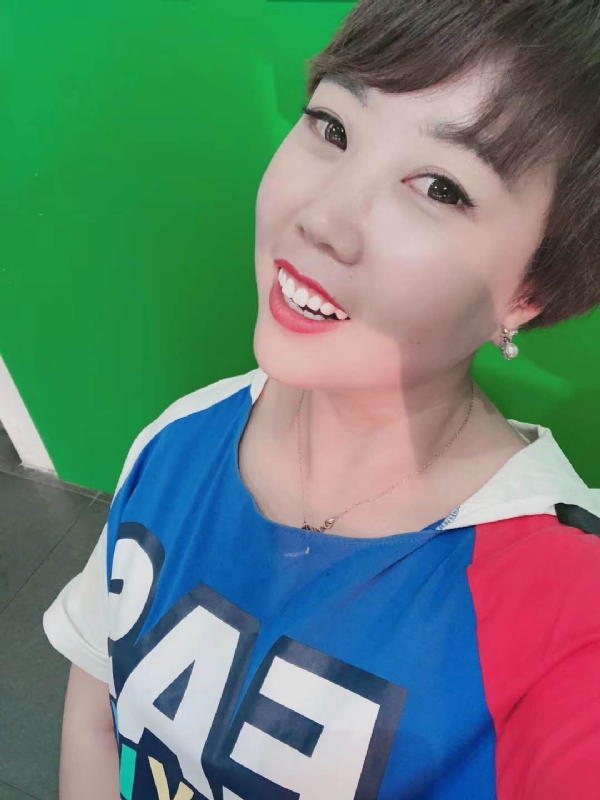 青青子衿的第一张照片--金华相亲服务中心