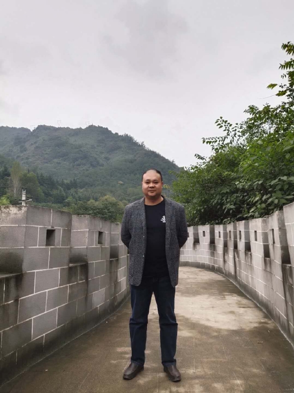 玉竹的第一张照片--金华相亲服务中心