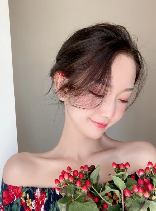 小诗vanessa的第二张照片--金华相亲服务中心