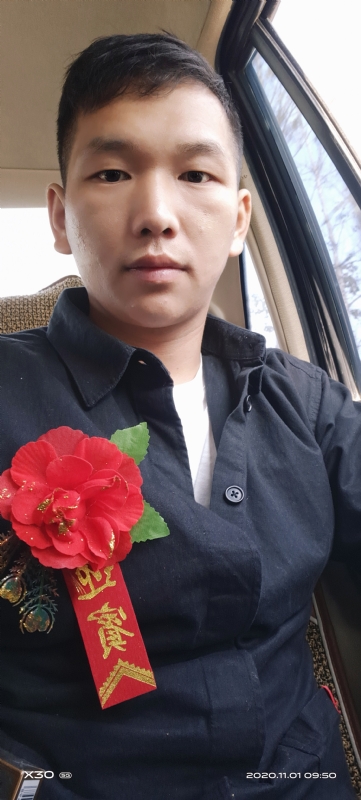 可爱的小猪的第一张照片--金华相亲服务中心