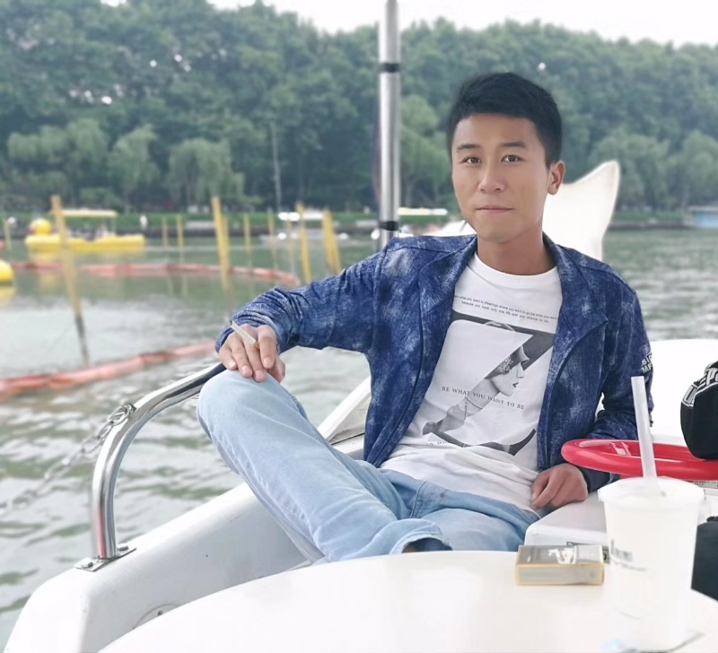 小熊微品的第一张照片--金华相亲服务中心