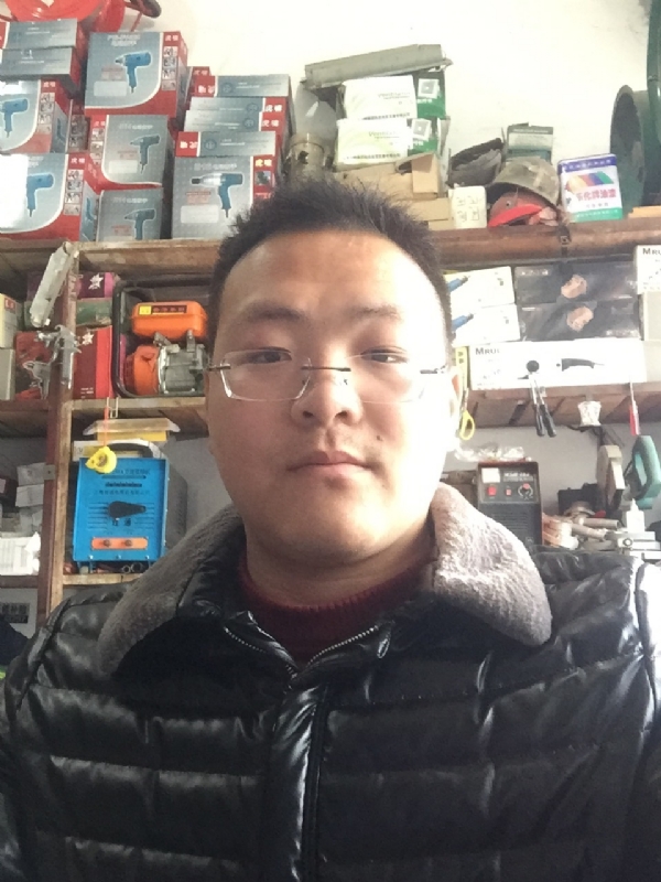 鼎福的第一张照片--金华相亲服务中心