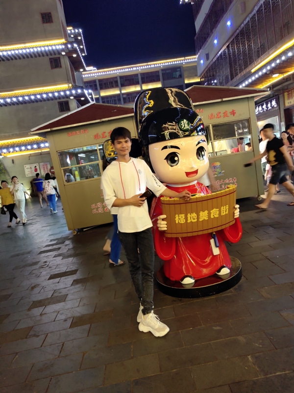 圆嘟嘟的瘦子的第一张照片--金华相亲服务中心