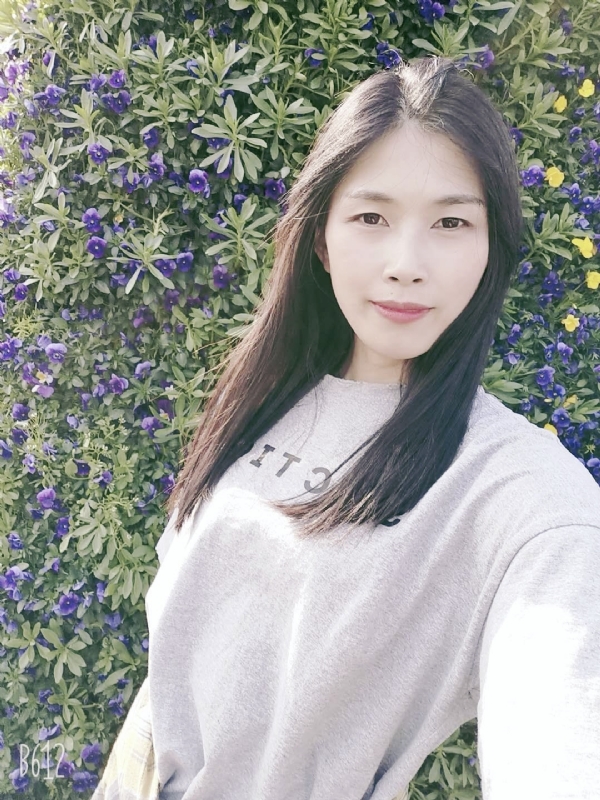 妍妍的第二张照片--金华相亲服务中心