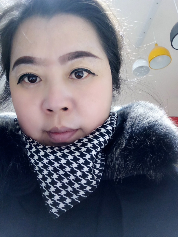 余猪猪的第一张照片--金华相亲服务中心