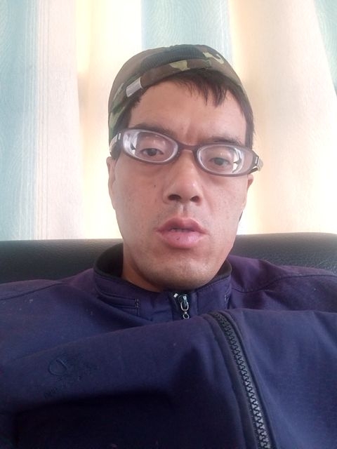 等待有缘人的第三张照片--金华相亲服务中心