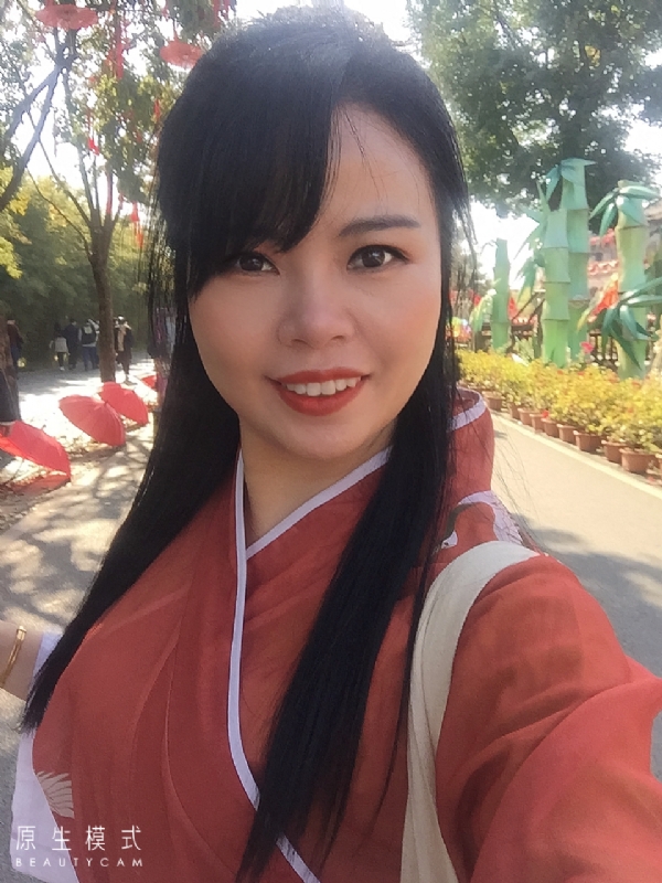 妮妮的第一张照片--金华相亲服务中心