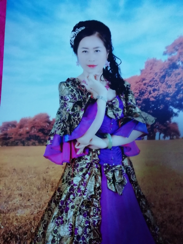 清水芙蓉的第一张照片--金华相亲服务中心