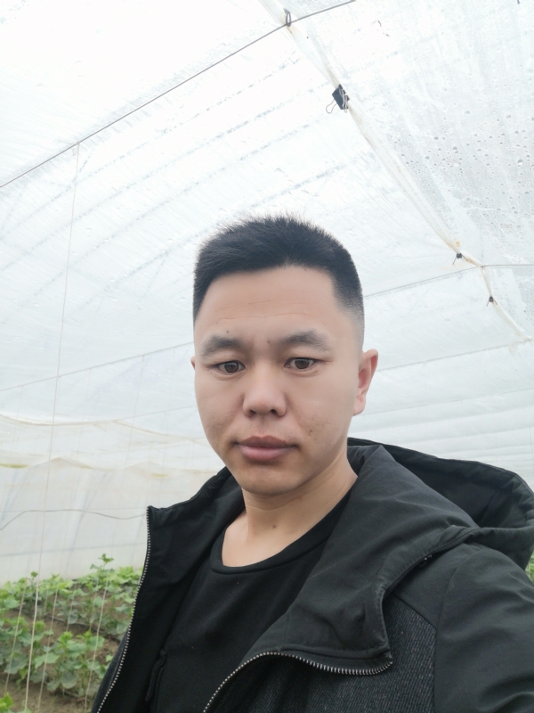 宇成的第一张照片--金华相亲服务中心