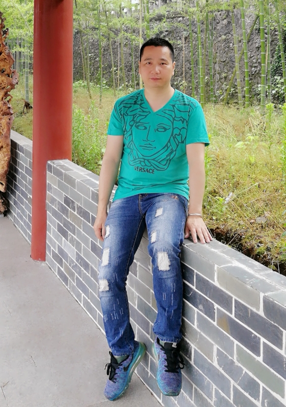 缘分不易的第一张照片--金华相亲服务中心