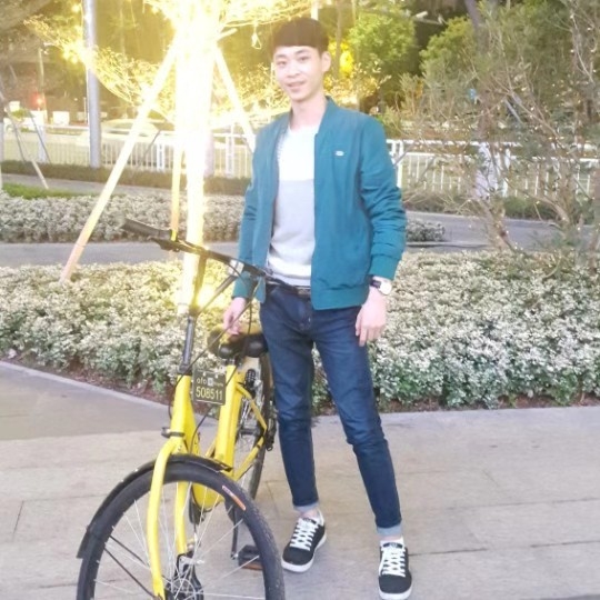 李伟的第一张照片--金华相亲服务中心