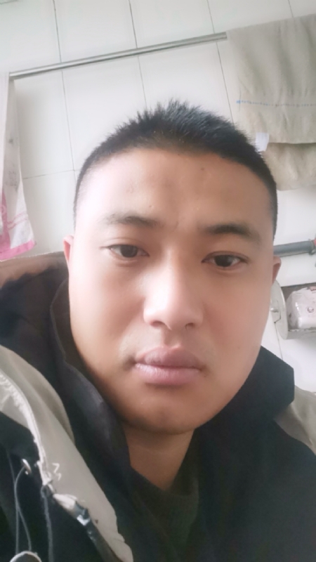 烟花再美不过瞬间的第一张照片--金华相亲服务中心