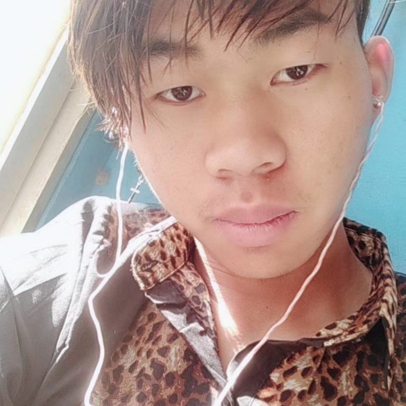 少年不在少的第三张照片--金华相亲服务中心