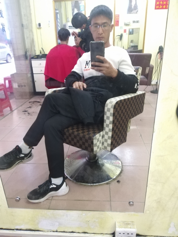 hushuai的第一张照片--金华相亲服务中心