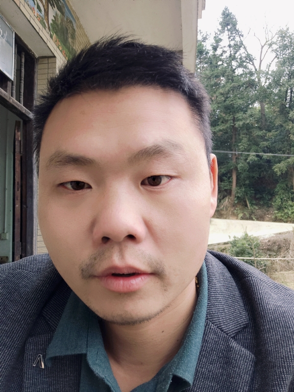 曾小焱的第一张照片--金华相亲服务中心