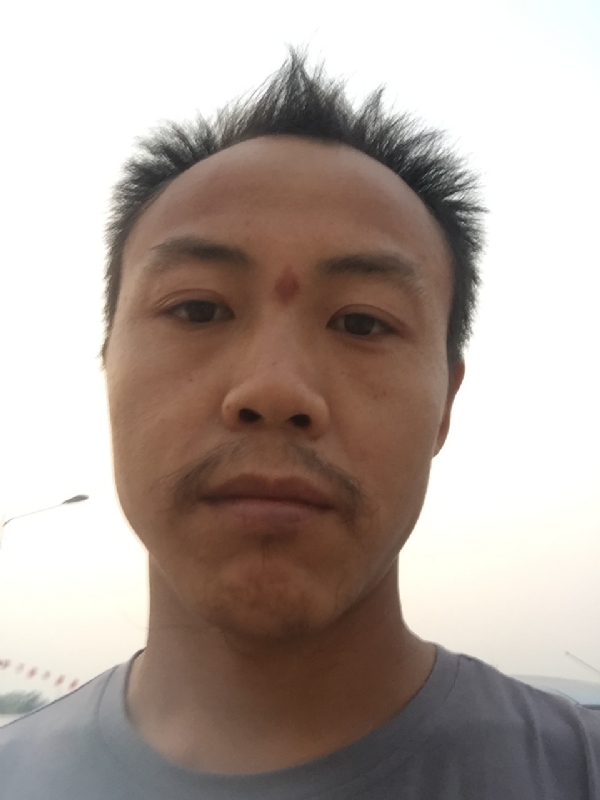 老曹的第一张照片--金华相亲服务中心