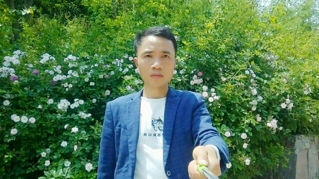 一生何求的第一张照片--金华相亲服务中心