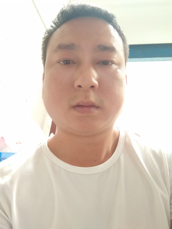 大叔的第一张照片--金华相亲服务中心