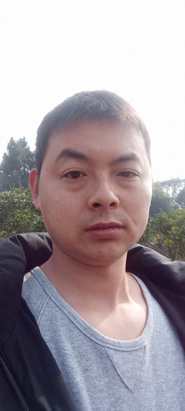 亲亲抱抱我爱你的第一张照片--金华相亲服务中心