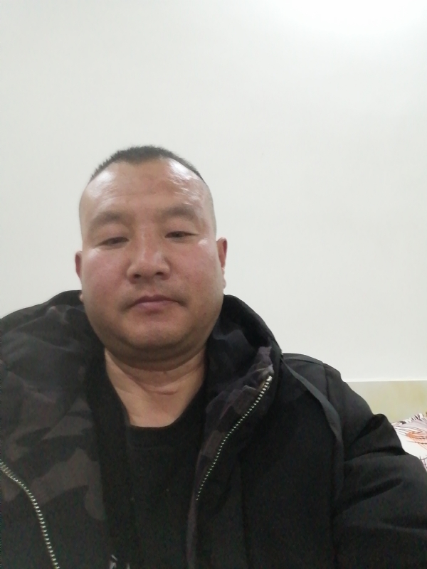 肖小江的第一张照片--金华相亲服务中心