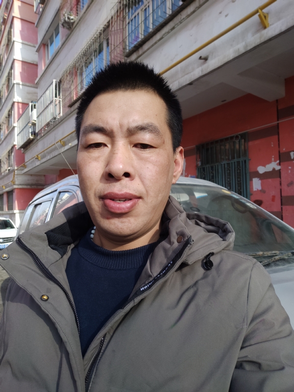 华哥的第一张照片--金华相亲服务中心