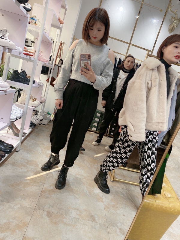 媛媛的第一张照片--金华相亲服务中心