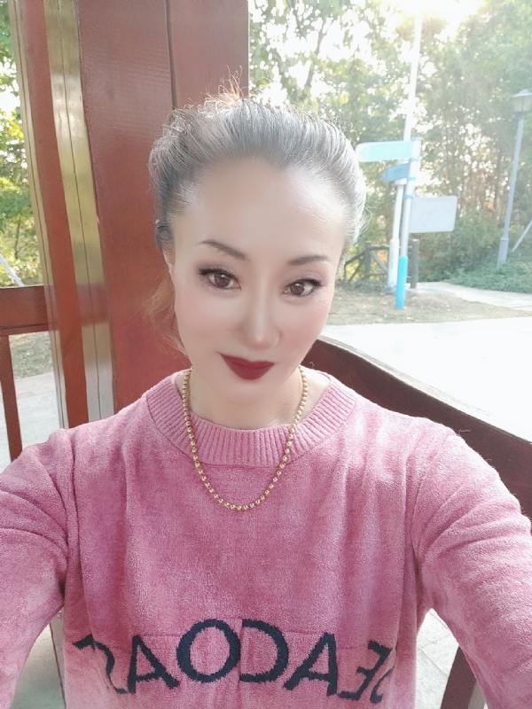 燕子的第五张照片--金华相亲服务中心