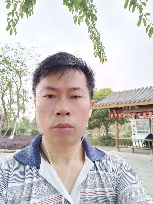 一个人的孤单的第一张照片--金华相亲服务中心