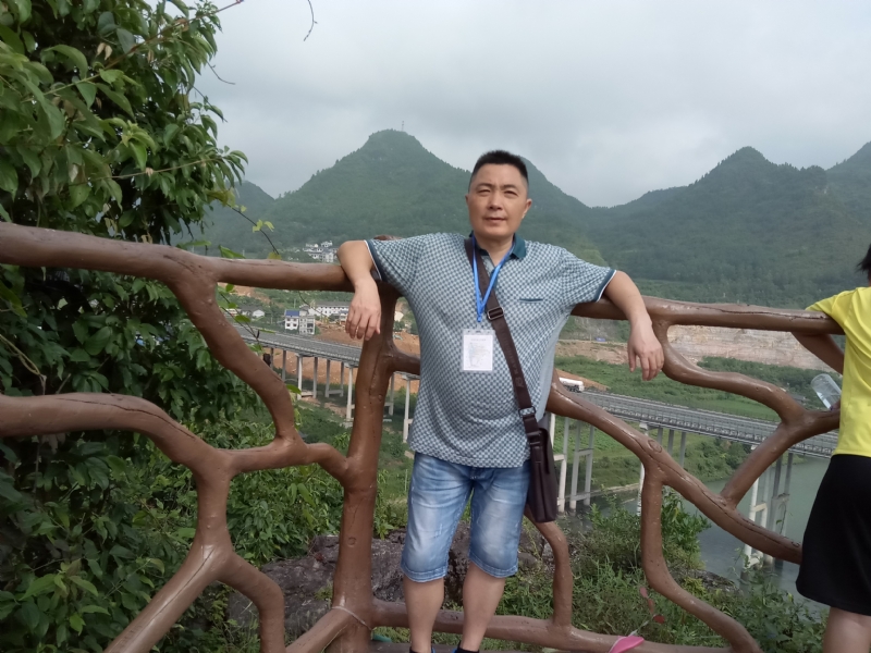 岁月无声的第一张照片--金华相亲服务中心