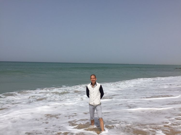 文字的忧伤的第一张照片--金华相亲服务中心