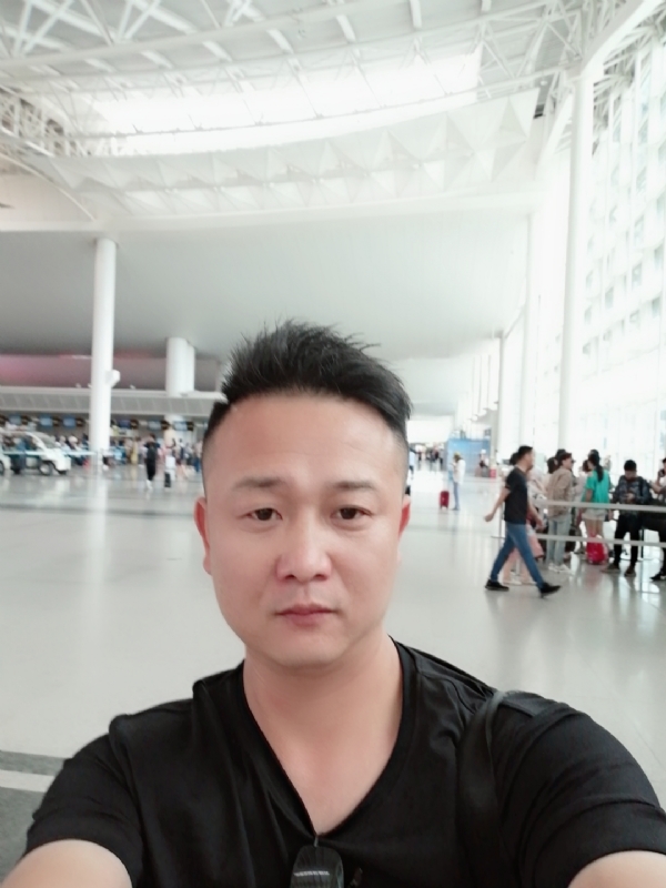 一叶知秋的第一张照片--金华相亲服务中心