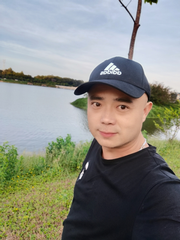 石头哥的第一张照片--金华相亲服务中心