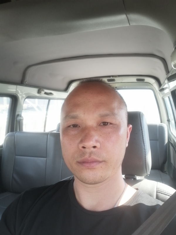 新旺丁的第一张照片--金华相亲服务中心