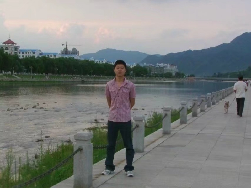 王王的第一张照片--金华相亲服务中心