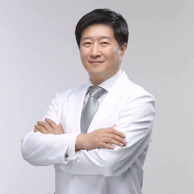 王伟的第二张照片--金华相亲服务中心