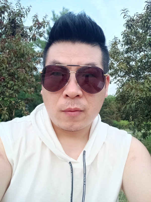 等风来的第二张照片--金华相亲服务中心