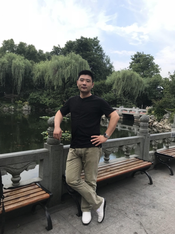 未来可期的第一张照片--金华相亲服务中心