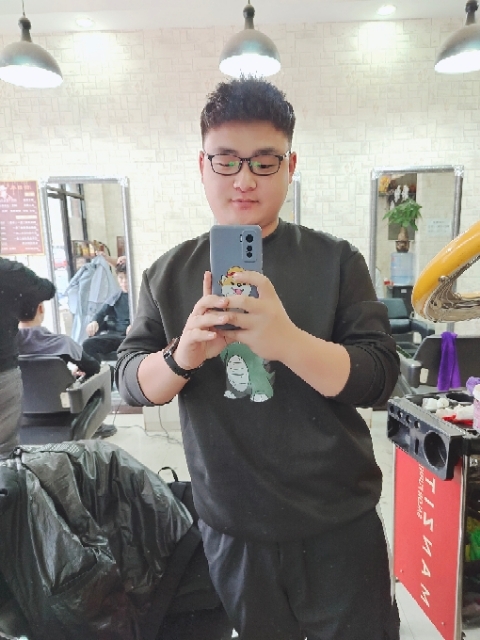 不吃香菜的第一张照片--金华相亲服务中心