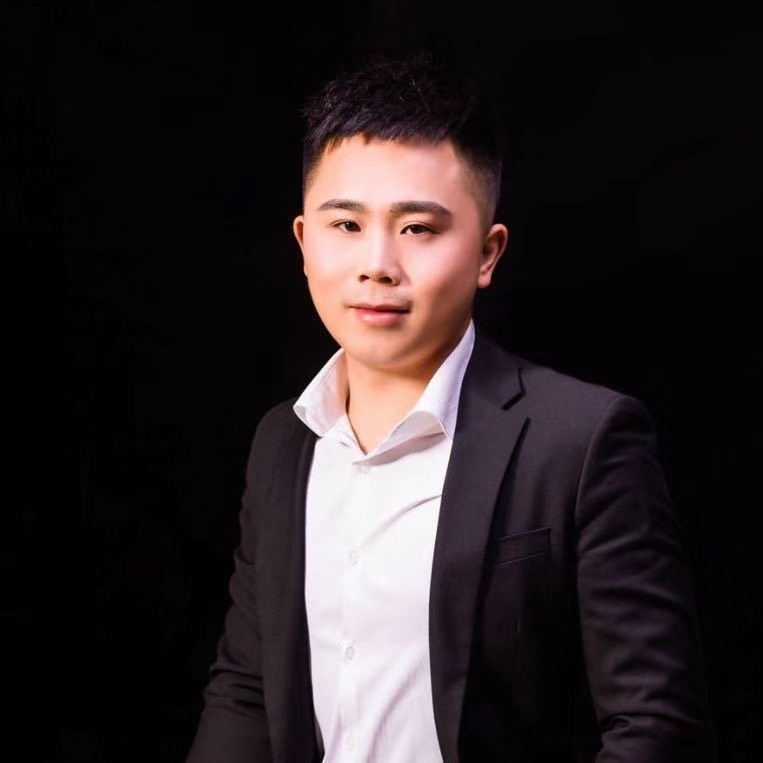 只欠东风的第一张照片--金华相亲服务中心